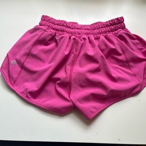 Lululemon Sonic Pink Hotty Hot shorts- size 0, 2.5 inch lined,low rise.